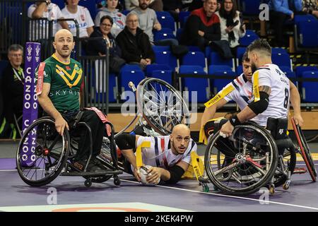 Sheffield, Royaume-Uni. 13th novembre 2022. Jeremy Bourson, de France, fait un essai lors de la demi-finale du match de rugby en fauteuil roulant de la coupe du monde 2021 demi-finale France contre Australie à l'Institut anglais du sport Sheffield, Sheffield, Royaume-Uni, 13th novembre 2022 (photo de Mark Cosgrove/News Images) Credit: News Images LTD/Alay Live News Banque D'Images