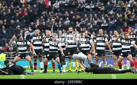 Londres, Royaume-Uni. 13th novembre 2022 ; Tottenham Hotspur Stadium, Londres, Angleterre : série d'automne international rugby Barbarians versus tous les Noirs XV ; /les Barbarians néo-zélandais se joignent au crédit Haka: Action plus Sports Images/Alamy Live News Banque D'Images