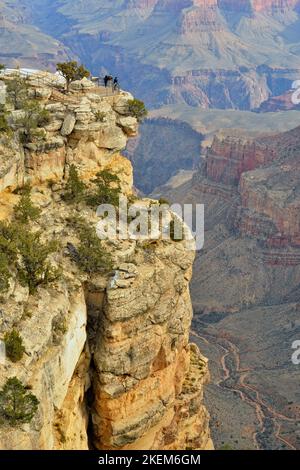 Le Grand Canyon Bright Angel Trail et rive sud de Trailview Point, en hiver, le Parc National du Grand Canyon, Arizona, USA Banque D'Images