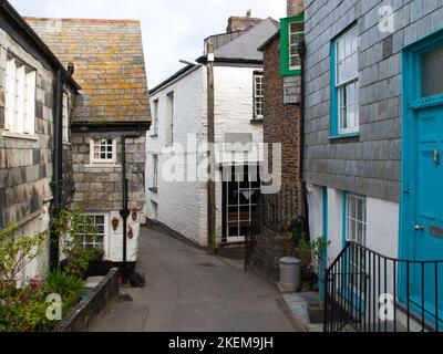 Charmant village lane de Tintagel en Cornouailles du nord Banque D'Images