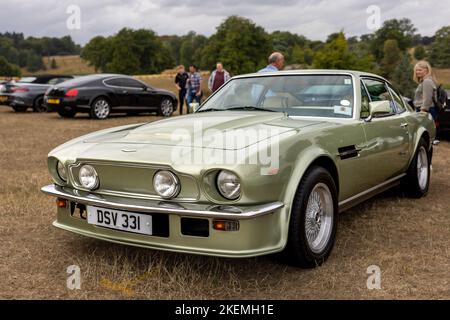 Aston Martin V8 Vantage ‘SV 331’ exposé au Concours d’Elégance Supercar, qui s’est tenu au Palais de Blenheim le 4th septembre 2022 Banque D'Images