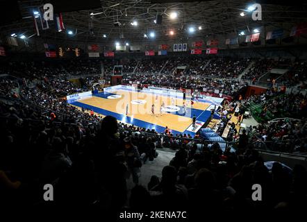 Zagreb, Croatie. 13th novembre 2022. ZAGREB, CROATIE - NOVEMBRE 13: Un point de vue général lors du match de pré-qualification de la FIBA Eurobasket 2025 entre la Croatie et la Pologne au centre de basket-ball Drazen Petrovic sur 13 novembre 2022 à Zagreb, Croatie. Photo par Marko Lukunic/PIXSELL crédit: Pixsell Agence photo et vidéo/Alay Live News Banque D'Images