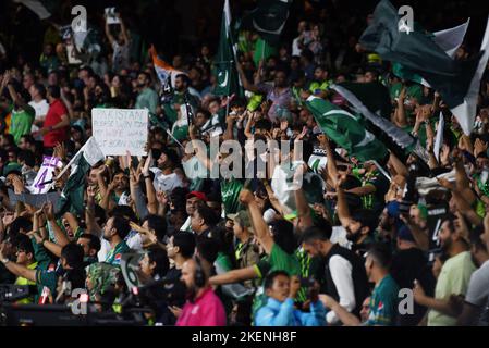 Melbourne, Australie. 13th novembre 2022. Un aperçu du match de cricket final entre le Pakistan et l'Angleterre lors de la coupe du monde masculine Twenty20 de la CCI 2022 au Melbourne cricket Ground, en Australie. L'Angleterre a remporté le match de finale de la coupe du monde T20 de l'ICC pour les hommes. (Photo de Rana Sajid Hussain/Pacific Press) Credit: Pacific Press Media production Corp./Alay Live News Banque D'Images