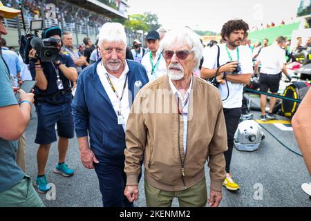 Sao Paulo, Brésil. 13th novembre 2022. ECCLESTONE Bernie (gbr), ancien PDG de Formula One Group, BLASH Michael Herbie, Conseiller principal permanent auprès des directeurs de course de la FIA, portrait pendant la Formule 1 Heineken Grande Premio de São Paulo 2022, Grand Prix de Sao Paulo Grand Prix 2022, 21st tour du Championnat du monde de Formule 1 2022 de la FIA de 11 novembre à 13, 2022 sur le circuit Interlagos, à Sao Paulo, Brésil - photo Florent Gooden / DPPI crédit: DPPI Media / Alamy Live News Banque D'Images