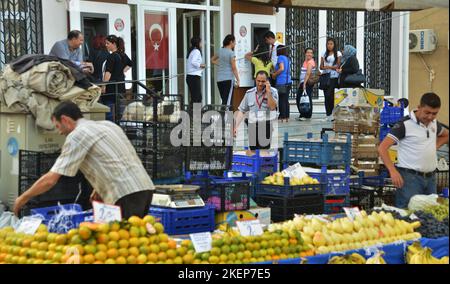 TUR, Turquie, Côte Ouest : les touristes rencontrent des preuves impressionnantes de l'histoire romaine et grecque lors d'un aller-retour à travers la Turquie occidentale et à la Banque D'Images