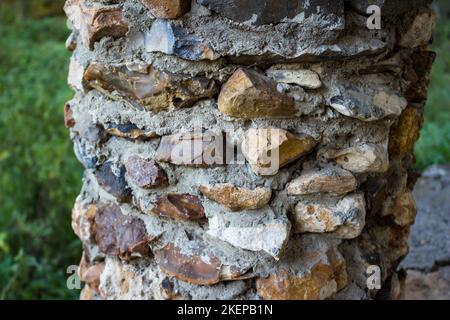 Fragment d'une colonne en galets de silex Banque D'Images