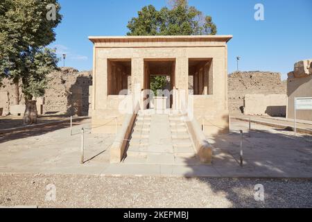 La Chapelle blanche de Senusret I à Karnak Banque D'Images