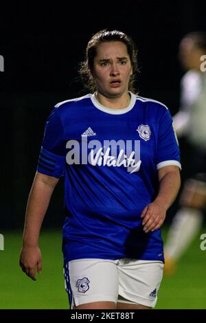 Siobhan Walsh, capitaine de la ville de Cardiff, en actionCardiff City et Swansea City, dans le cadre de la coupe féminine Premier Orchard du Welsh, à l'Ocean Park Arena le 28T Banque D'Images