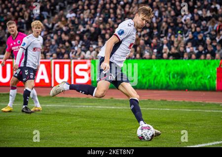 Aarhus, Danemark. 13th novembre 2022. Frederik Tingager (5) de l'AGF vu lors du match Superliga de 3F entre le GF d'Aarhus et le FC Copenhague au parc Ceres d'Aarhus. (Crédit photo : Gonzales photo/Alamy Live News Banque D'Images