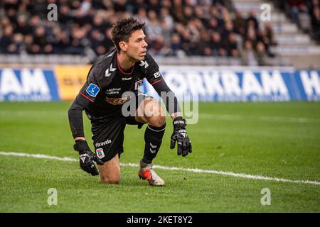 Aarhus, Danemark. 13th novembre 2022. Le gardien de but Jesper Hansen (1) de l'AGF vu lors du match Superliga de 3F entre le GF d'Aarhus et le FC Copenhague au parc Ceres d'Aarhus. (Crédit photo : Gonzales photo/Alamy Live News Banque D'Images