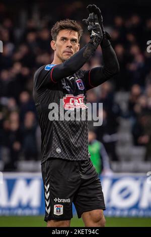 Aarhus, Danemark. 13th novembre 2022. Le gardien de but Jesper Hansen (1) de l'AGF vu lors du match Superliga de 3F entre le GF d'Aarhus et le FC Copenhague au parc Ceres d'Aarhus. (Crédit photo : Gonzales photo/Alamy Live News Banque D'Images