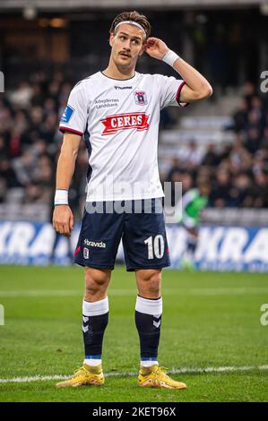 Aarhus, Danemark. 13th novembre 2022. Sigurd Haugen (10) de l'AGF vu lors du match Superliga de 3F entre le GF d'Aarhus et le FC Copenhague au parc Ceres d'Aarhus. (Crédit photo : Gonzales photo/Alamy Live News Banque D'Images