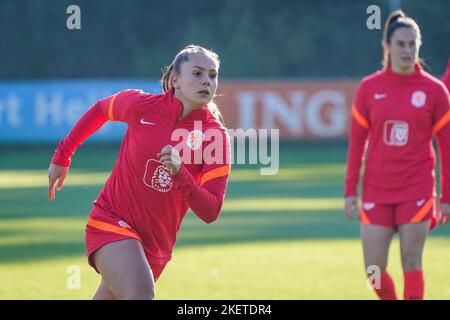 ZEIST, PAYS-BAS - NOVEMBRE 14 : Lieke Martens des pays-Bas lors d'une session de formation de l'équipe de football des Womens des pays-Bas au campus de la KNVB sur 14 novembre 2022 à Zeist, pays-Bas (photo de Jeroen Meuwsen/Orange Pictures) Banque D'Images