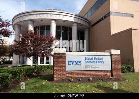 La bibliothèque Edward E. Brickell Medical Sciences de l'Eastern Virginia Medical School, Norfolk, Virginie, États-Unis, présentant la Rotunda de la Fondation Beazley Banque D'Images