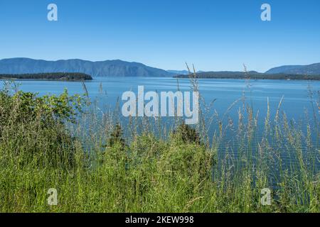 Lake Pend oreille près de Hope, Idaho est un Trésor de l'État de Gem qui attire les familles locales et les visiteurs éloignés à une expérience extraordinaire de plein air. Banque D'Images