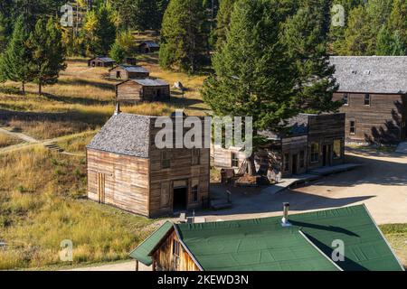 Une ville fantôme entière, Garnet, reste intacte au sommet de la chaîne de montagnes Garnet près de Missoula, Montana, qui ramène un visiteur dans le temps au 19th siècle. Banque D'Images