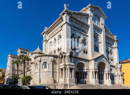 Monaco, France - 2 août 2022 : Cathédrale notre-Dame de l'Immaculée conception connue sous le nom de Cathédrale Saint-Nicolas à Monaco ville vieille ville royale Banque D'Images