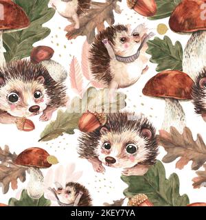 Motif sans couture fabuleuse forêt d'automne. De jolis hérissons, feuilles, glands, touches dorées. Illustration aquarelle. Banque D'Images
