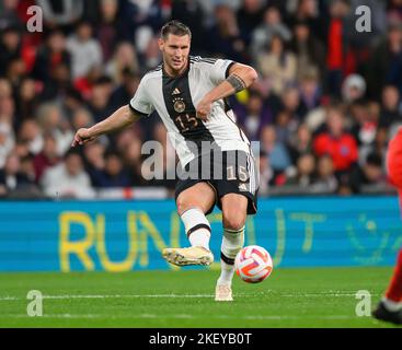 26 septembre 2022 - Angleterre / Allemagne - Ligue des Nations de l'UEFA - Ligue A - Groupe 3 - Stade Wembley Niklas Süle en Allemagne pendant le match de la Ligue des Nations de l'UEFA contre l'Angleterre. Image : Mark pain / Alamy Live News Banque D'Images