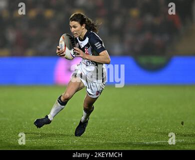 York, Royaume-Uni. 14th novembre 2022. Demi-finale de la coupe du monde de rugby pour femme. Angleterre V Nouvelle-Zélande. STADE communautaire LNER. York. Courtney Winfield-Hill (Angleterre) lors de la demi-finale Angleterre V Nouvelle-Zélande lors du match de la coupe du monde de rugby Womens. Credit: Sport en images/Alamy Live News Banque D'Images