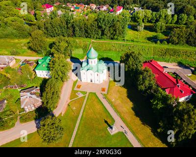 Cathédrale de Saviors vue panoramique aérienne à Pereslavl Zalessky ou Pereslavl-Zalessky, anneau d'or de Russie Banque D'Images