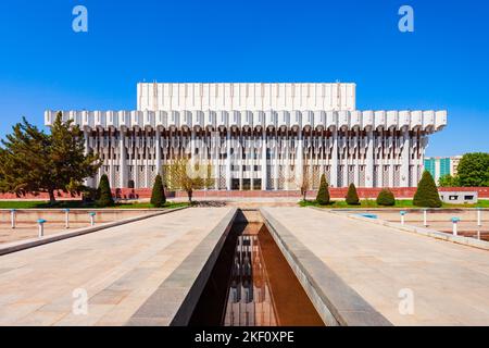 Palais de l'amitié des peuples à la place Bunyodkor dans la ville de Tachkent, Ouzbékistan Banque D'Images