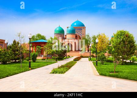 Complexe Dorut Tilovat - Mosquée Kok Gumbaz, Sheikh Shamsiddin Kulol et Gumbazi Saidon Mausoleums à Shahrisabz, Ouzbékistan Banque D'Images