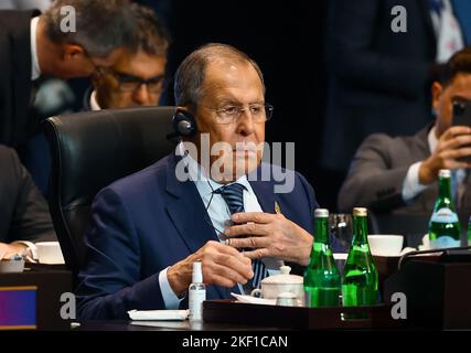 Bali, Indonésie. 15th octobre 2022. Le ministre russe des Affaires étrangères, Sergey Lavrov, participe à la première session de travail du sommet des dirigeants de G20, mardi, à 15 novembre 2022, à Bali, en Indonésie. Photo par Russian FM Press Office/UPI crédit: UPI/Alay Live News Banque D'Images