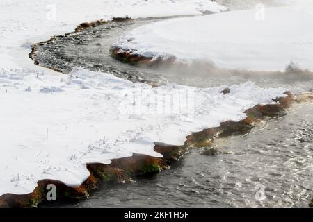 Terrace Spring, parc national de Yellowstone, Wyoming, États-Unis Banque D'Images