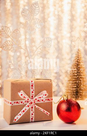 Cartes de vœux avec Noël et Christ et fêtes joyeuses, cadre, bannière. Nouvelle année. Cadeaux de Noël Banque D'Images