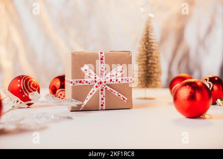 Cartes de vœux avec Noël et Christ et fêtes joyeuses, cadre, bannière. Nouvelle année. Cadeaux de Noël Banque D'Images