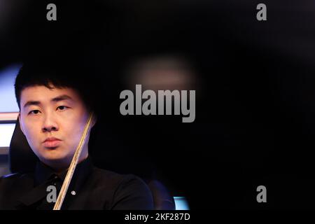 Xu si en Chine pendant le quatrième jour du Championnat britannique de Snooker de Cazoo au Barbican de York. Date de la photo: Mardi 15 novembre 2022. Banque D'Images