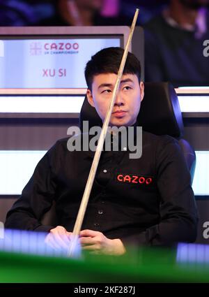 Xu si en Chine pendant le quatrième jour du Championnat britannique de Snooker de Cazoo au Barbican de York. Date de la photo: Mardi 15 novembre 2022. Banque D'Images