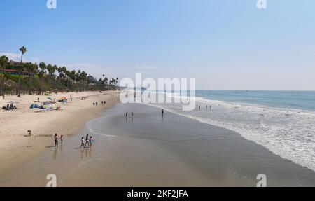 Plage à côté de la jetée de San Clemente, Californie, États-Unis Banque D'Images