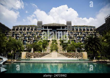 Nusa Dua, Indonésie. 16th novembre 2022. L'Apurva Kempinski Bali, lieu de rencontre central du sommet de G20. Le groupe des G20 pays, les plus industrialisés et les économies émergentes, se réunit pendant deux jours sur l'île indonésienne de Bali. Credit: Christoph Soeder/dpa/Alay Live News Credit: dpa Picture Alliance/Alay Live News Banque D'Images