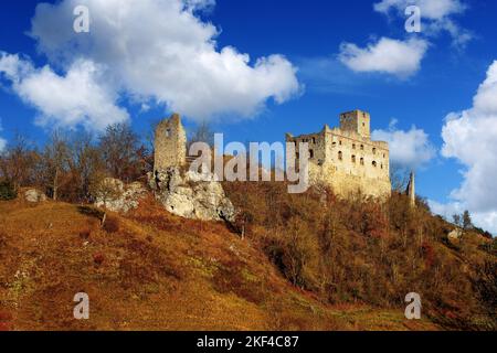 Niederhaus Landkreis Burgruine • Donau-Ries, Bayern, Deutschland Banque D'Images