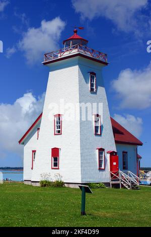 Canada Île-du-Prince-Édouard Phare des Iles du Bois 1876, Sommer, Leuchtturm, Leuchtürme, Bauwerk, Büren, Büren, Banque D'Images