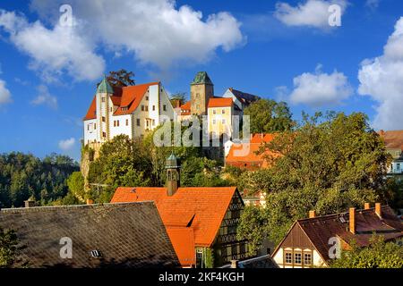 Die Burg Hohnstein im Herbst, Dresde, Sachsen, Allemagne Banque D'Images