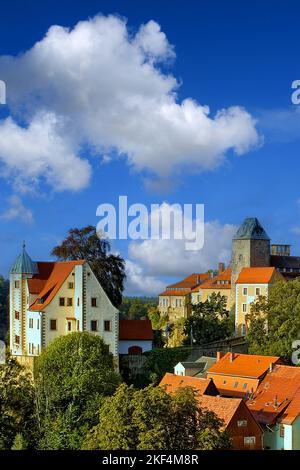 Die Burg Hohnstein im Herbst, Dresde, Sachsen, Allemagne Banque D'Images