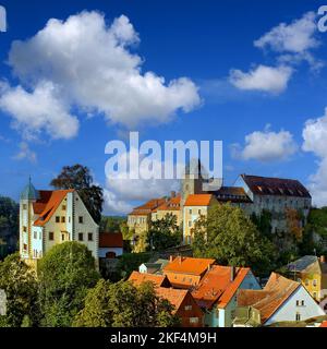Die Burg Hohnstein im Herbst, Dresde, Sachsen, Allemagne Banque D'Images