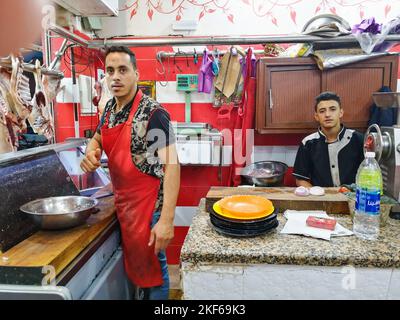 Maroc, Laayoune, restaurant local Banque D'Images