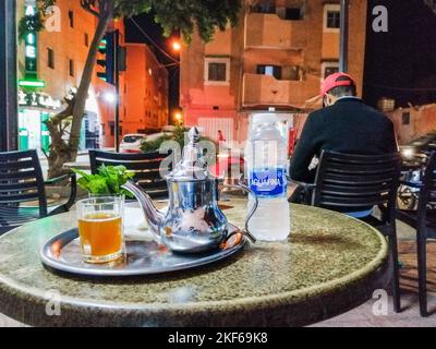 Maroc, Laayoune, restaurant local Banque D'Images