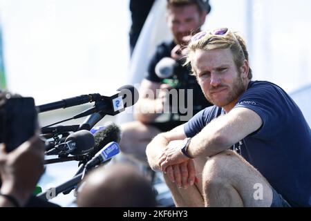 GABART François - SVR LAZARTIGUE - ULTIM 32/23, 2nd de course à l'arrivée de la route du Rhum-destination Guadeloupe 2022, course transatlantique solo, Saint-Malo - Guadeloupe (6 562 kilomètres) sur 16 novembre 2022 à Saint-Malo, France - photo: Pierre Bouras/DPPI/LiveMedia Banque D'Images