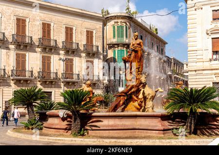 La Fontana di Diana, Ortigia, Syracuse (Syracuse), Sicile, Italie. Banque D'Images