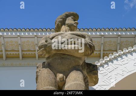 Figur Kraft, Bildhauer Ludwig Habich, Ernst Ludwig-Haus, Musée Künstlerkolonie, Olbrichweg, Mathildenhöhe, Darmstadt, Hessen, Allemagne Banque D'Images