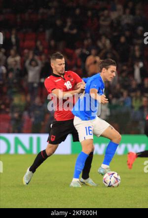 Stade d'Albanie, 16 novembre 2022, Nicolo Fagioli d'Italie lors du match de football amical entre les équipes nationales d'Albanie et d'Italie, au stade Air Albanie le 16 novembre 2022, Tirana, Albanie. Photo Nderim Kaceli Banque D'Images