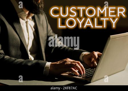 Écriture affichant le texte Customer Loyalty. Concept signifiant que les acheteurs adhèrent à l'expérience positive et à la satisfaction Banque D'Images