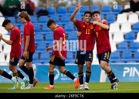 Célébration du but 1-0, BARBERA VICTOR, AKHOMACH ILIAS, ESPAGNE U19 contre ARABIE SAOUDITE U20, hommes, match amical, ballon de football, Pinatar Arena football Center. Banque D'Images