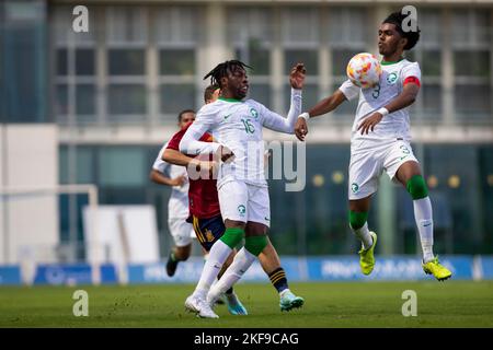 HAZAZI SALAIMAN, ALDOSARI MOHAMMED, ESPAGNE U19 contre ARABIE SAOUDITE U20, hommes, match amical, Wek de football, Pinatar Arena football Center. Espagne, région de Banque D'Images