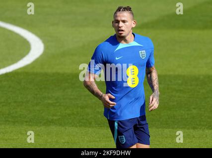 Le Kalvin Phillips d'Angleterre lors d'une séance d'entraînement au stade du club sportif Al Wakrah, à Al Wakrah, au Qatar. Date de la photo: Jeudi 17 novembre 2022. Banque D'Images